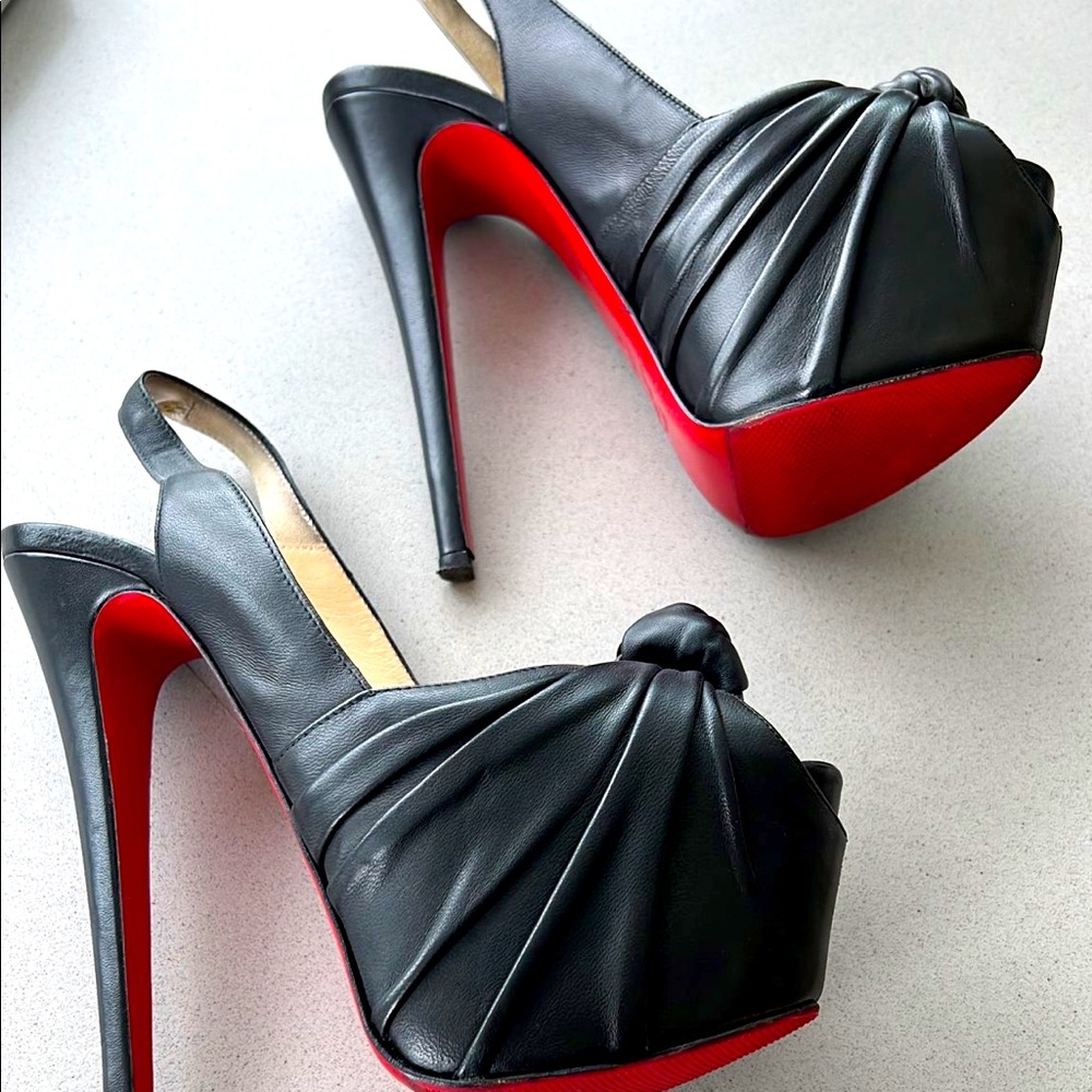 Christian Louboutin - black peep toes Sandals